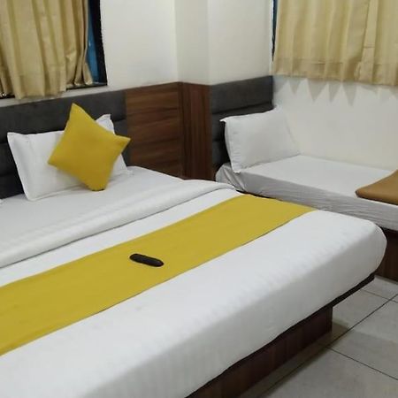 Hotel Atlanta Ahmedabad Exterior foto